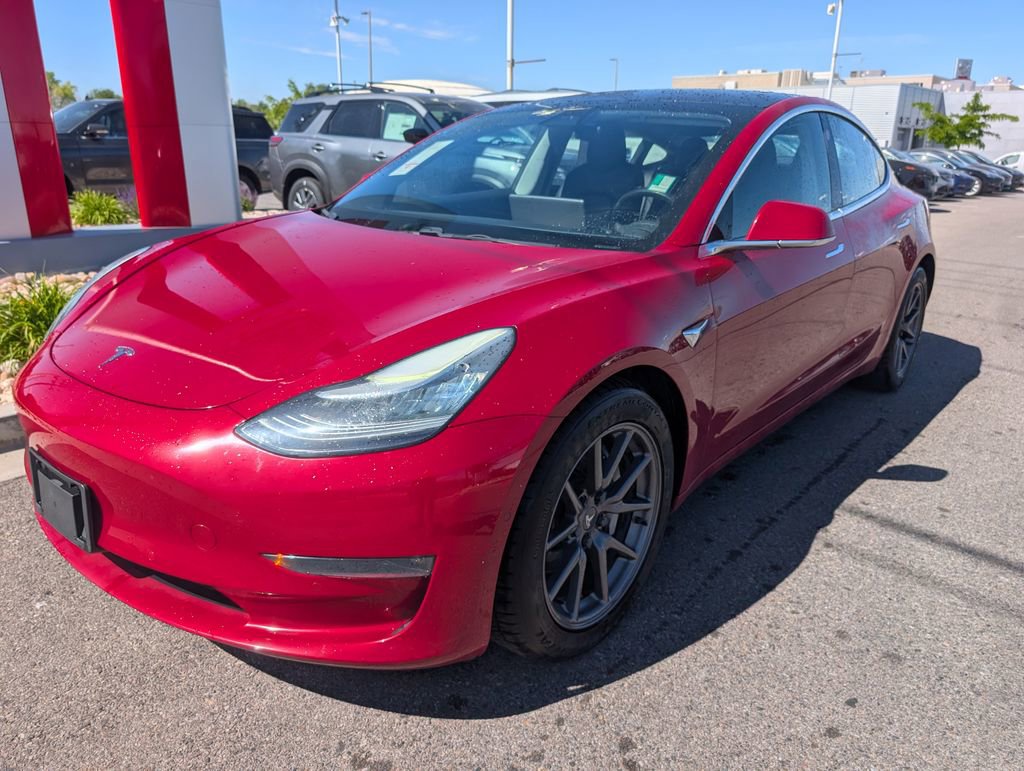 tesla model 3 2018 5YJ3E1EB1JF091717 image tesla model 3 2018 5YJ3E1EB1JF091717 image